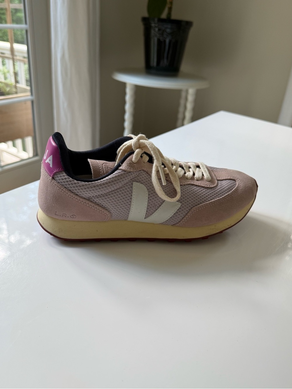 Veja Women’s Rio Branco Alveomesh Parme Sneaker - Picture 4 of 11